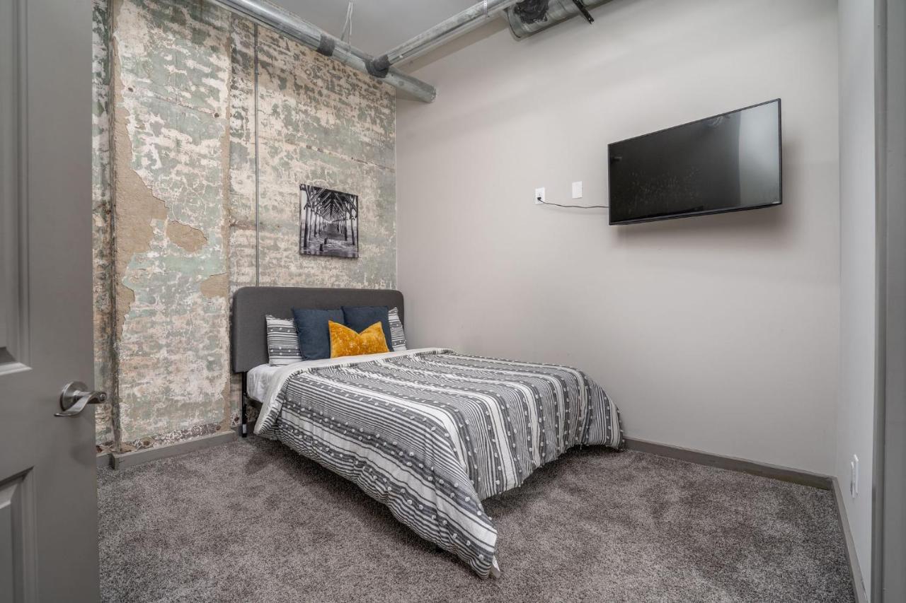 Appartement The Davis Lofts At Main Street - Unit 2B à Rocky Mount Extérieur photo